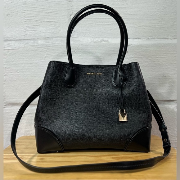 EUC Michael Kors Mercer Gallery Tote